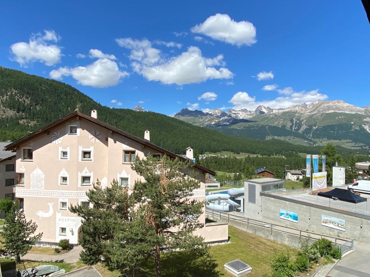 Alpenstil - 60M2 Dachstockwohnung Mit Garage - Bm186 Pontresina Eksteriør bilde