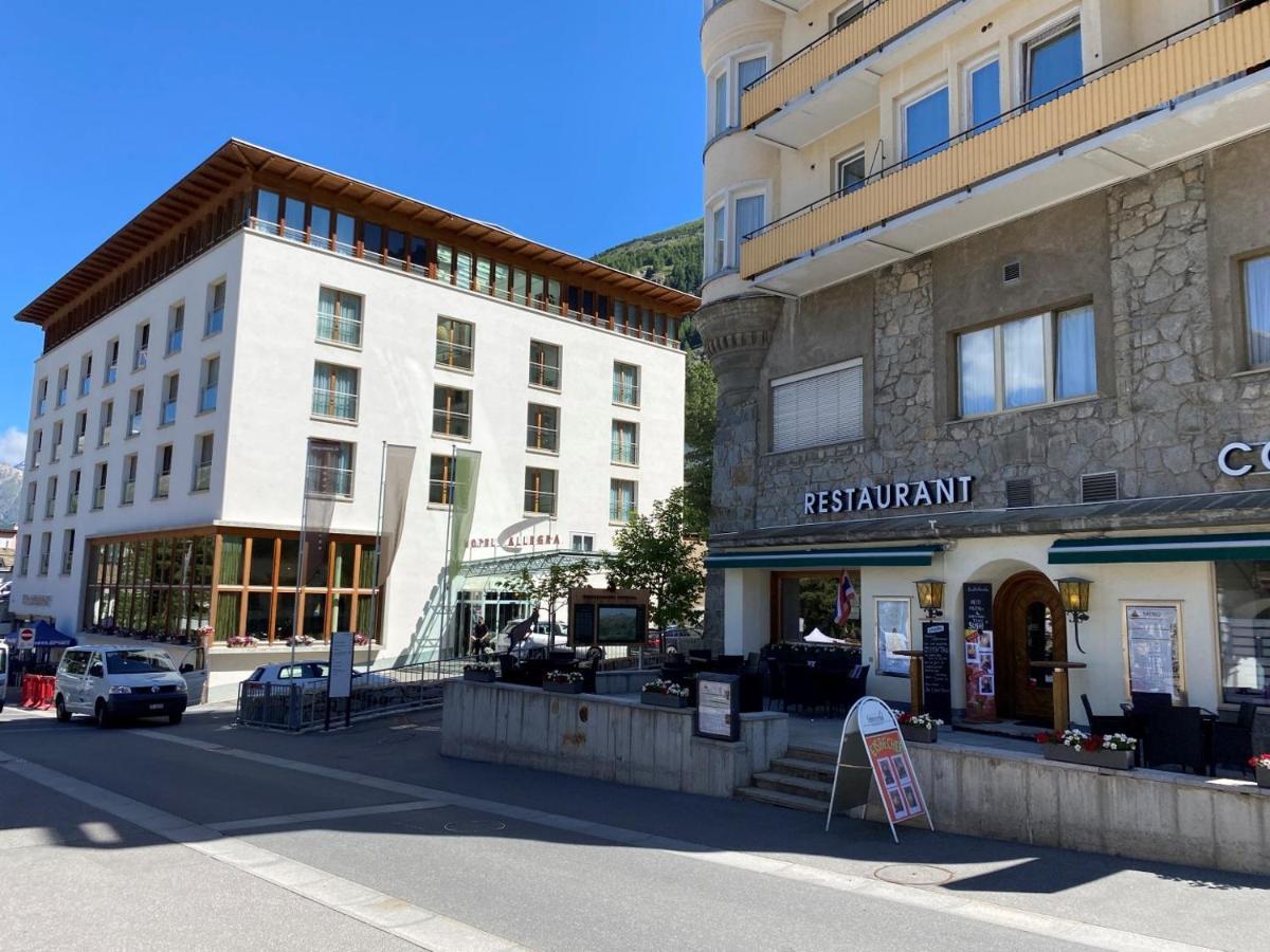 Alpenstil - 60M2 Dachstockwohnung Mit Garage - Bm186 Pontresina Eksteriør bilde