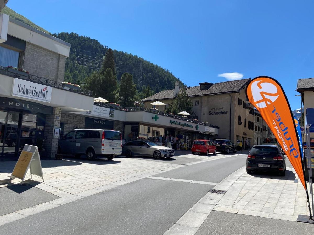 Alpenstil - 60M2 Dachstockwohnung Mit Garage - Bm186 Pontresina Eksteriør bilde